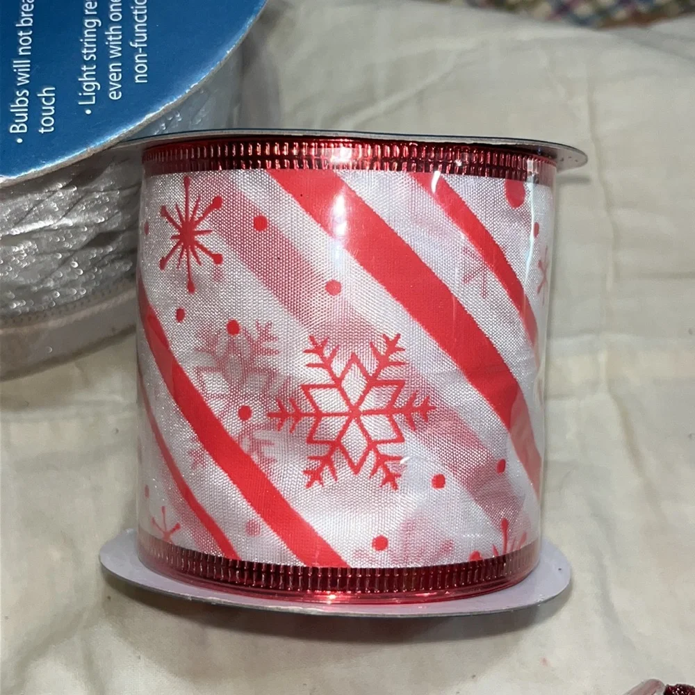 7 rolls Christmas Ribbon variety over 75 ft of Ribbon 1 LED LIGHTED - ALL NEW